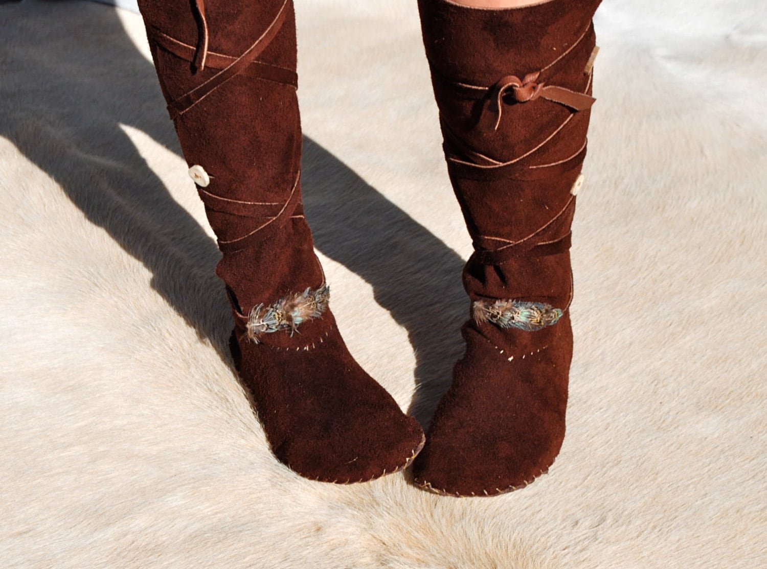 Plains Indian moccasin boots with rubber sole by INTOTHEWILDWAY