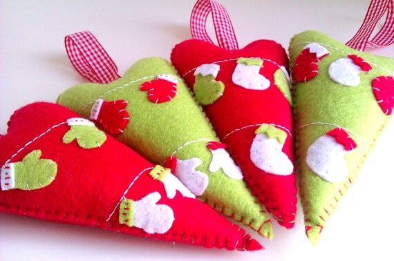ONE Christmas Heart Decoration - Christmas tree/ornaments/favors/decor/hang door knobs Il_570xn