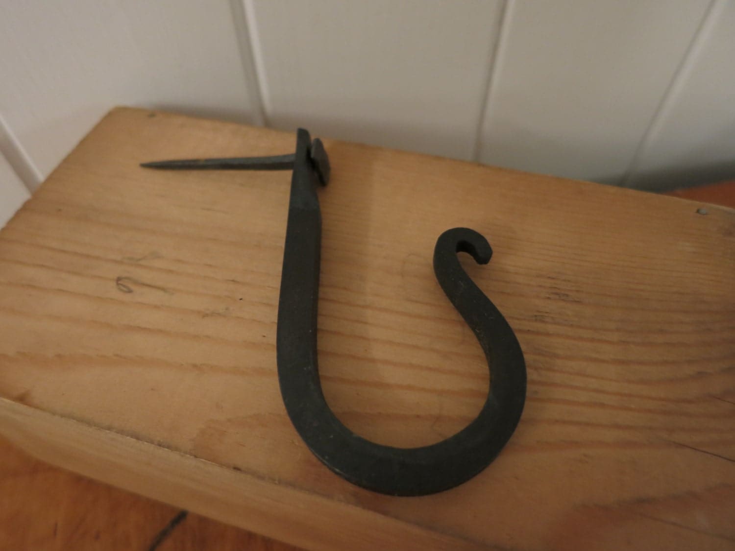 Made to Order Little Betty's apron hooks