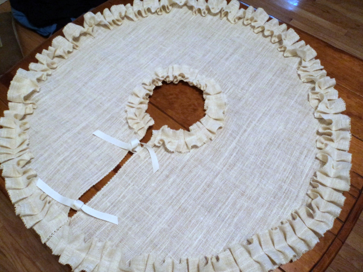 36 or 42 ivory christmas tree skirt burlap tree 36 or 42 ivory christmas tree skirt burlap tree