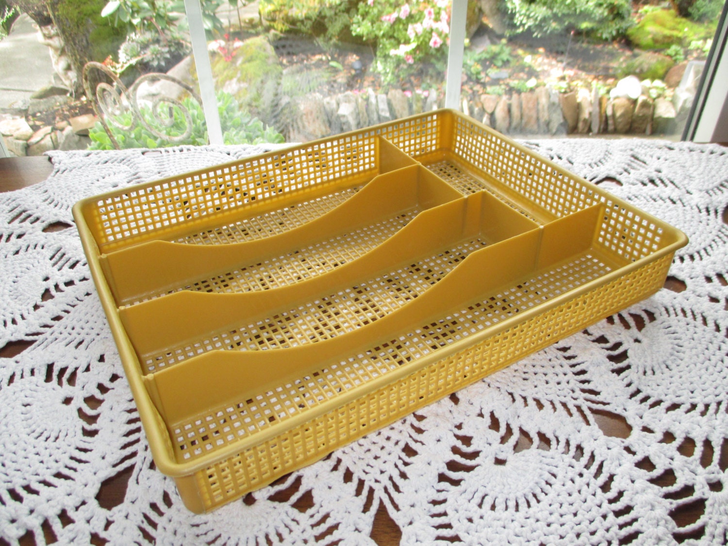 Vintage Plastic Mesh Flatware Tray Harvest Gold Haute Juice