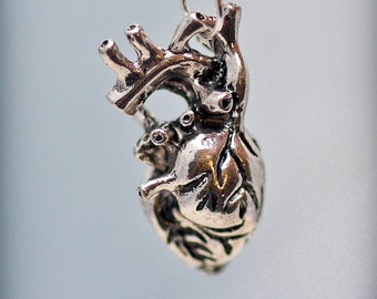 Anatomical Heart Necklace, Anatomical Heart Pendant, Anatomical Jewelry, Valentine's Day Gift, Surgeon Necklace, Cardio Necklace, Doctor