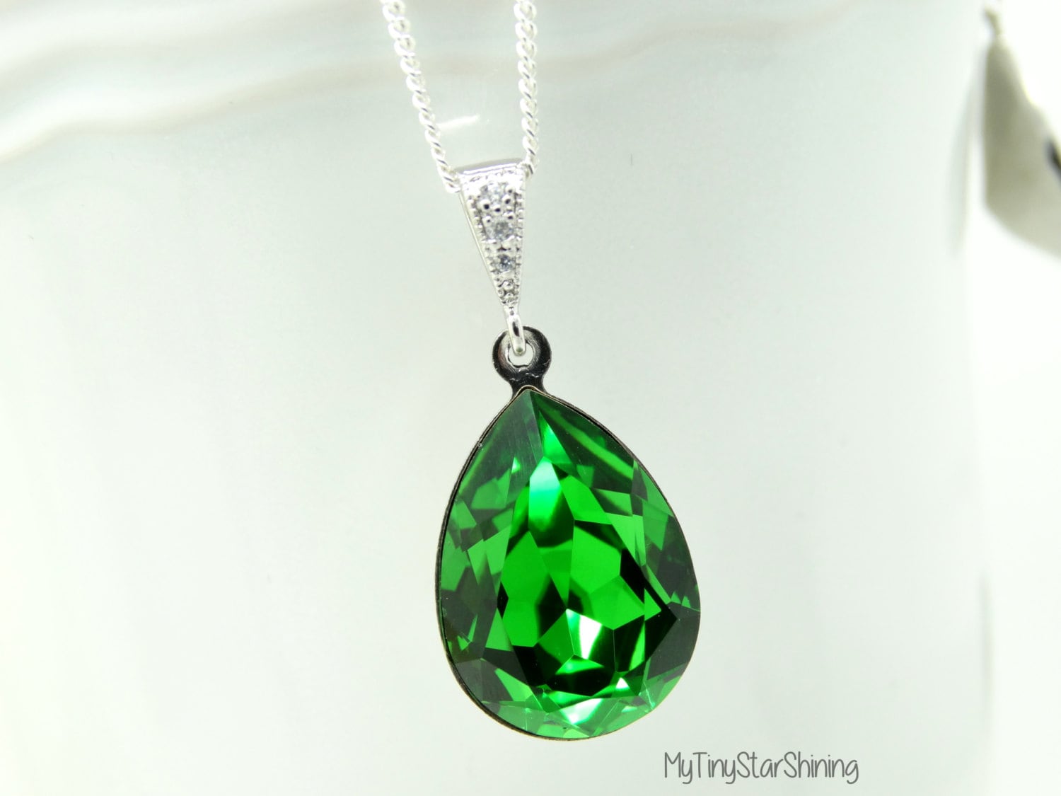 Green Necklace Swarovski Crystal Necklace by MyTinyStarShining