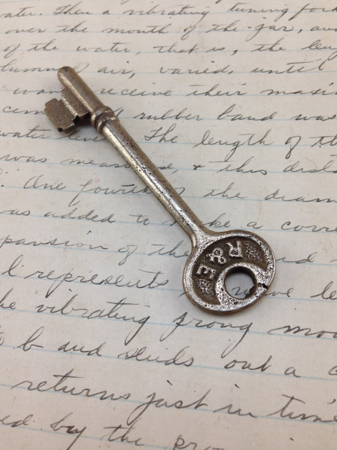 Antique Skeleton key vintage fancy skeleton key heart key