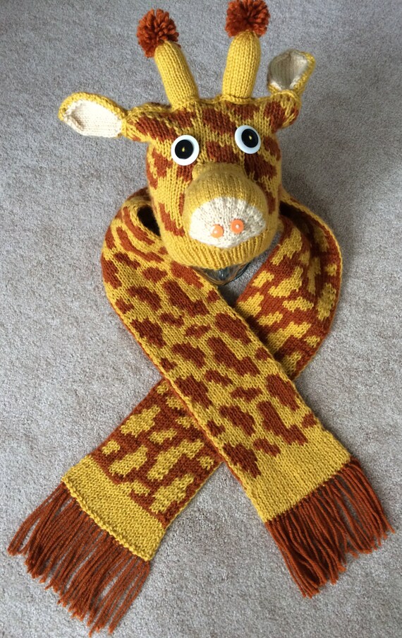PATTERN Giraffe Scarf Double Knit