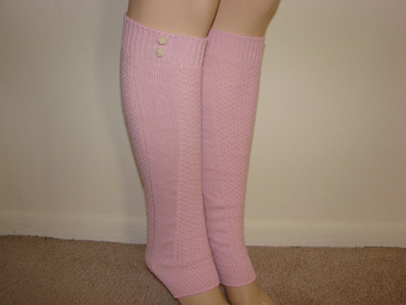 All Listings Complete the look of your Rave or Halloween Costume with our furry leg warmers. Basic, neon and light up legwarmers from Envy Corner for every occasion for the lowest prices.