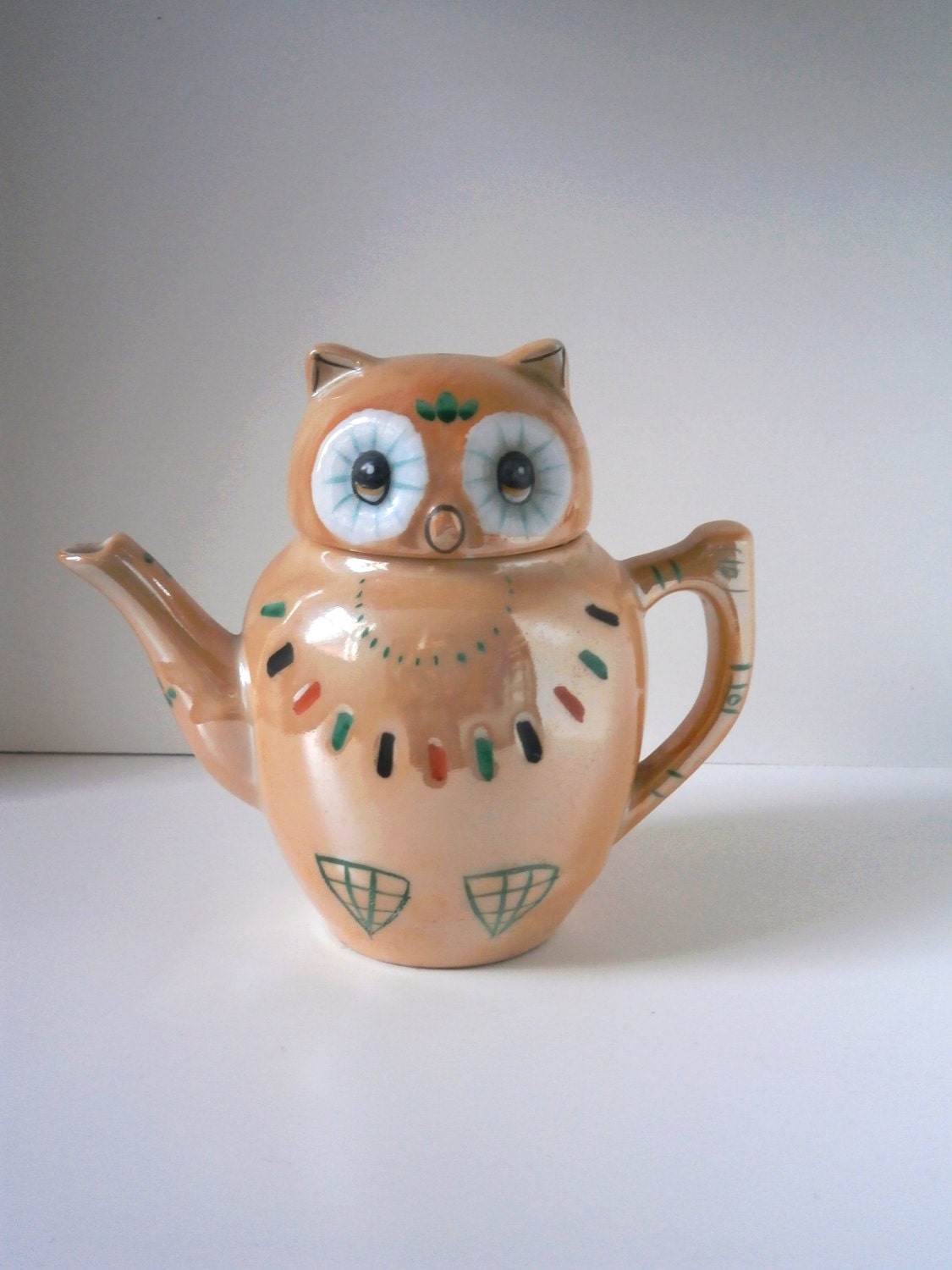 Vintage 1950s porcelain owl teapot kitsch 50s Haute Juice