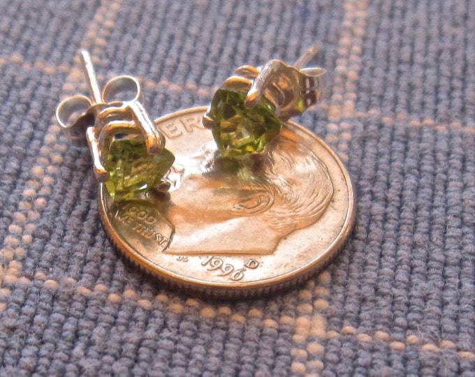 Peridot Stud Earrings, 5mm Trillion, Natural, Set in Sterling Silver E754