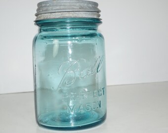 BALL Perfect Mason Pint Canning Jar Blue Glass Jar w/ Zinc Porcelain Lid BLUE GLASS #8 Pint Size, Bubble Glass Free Shipping