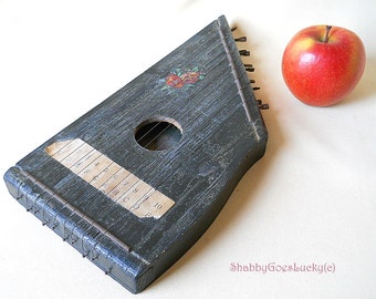 Vintage children size zither, musical string instrument, shabby cottage home decoration or accessory for large bear or doll