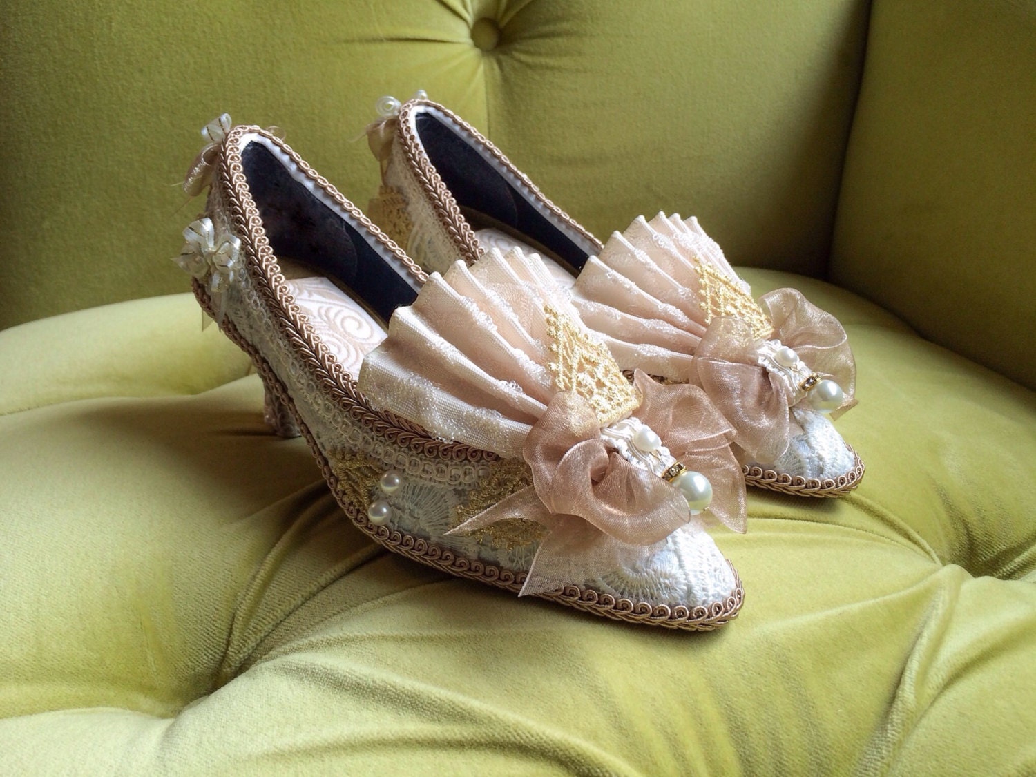 Marie Antoinette Heels Shoes Rococo Baroque by HexHeartHollow