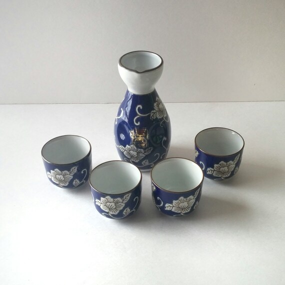 kafuh sake set sakazuki tokkuri blue japanese by JewelzAndBeyond