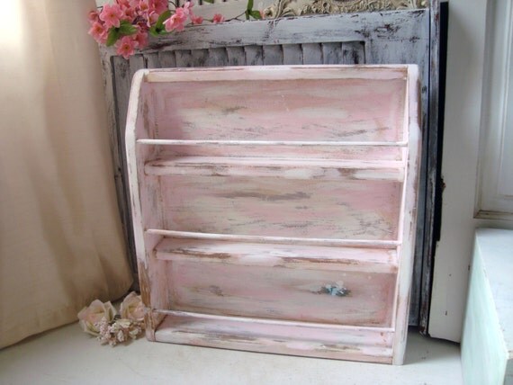 Shabby chic regal rosa notleidenden holz von willowsendcottage
