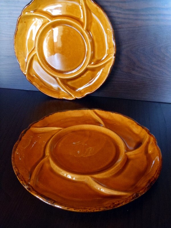 French Provence plate Vintage sectional plate with 5 outer sections and 1 inner honey color