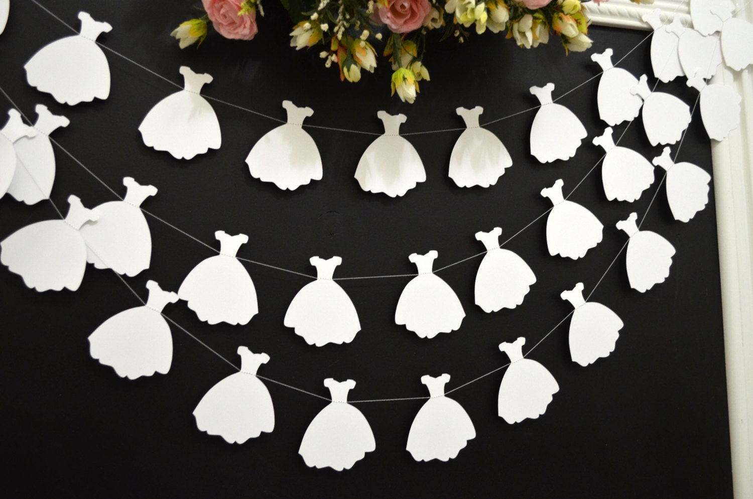 Wedding dress garland bridal shower decoration white wedding