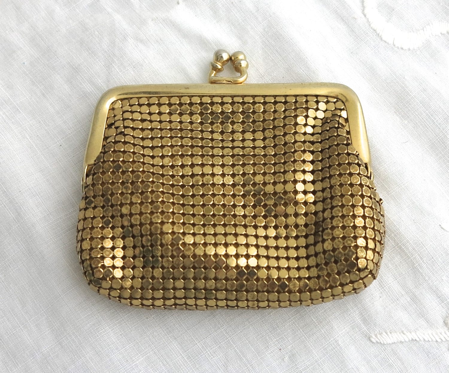 Small vintage coin purse gold metal mesh Park Lane brand