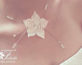 Collier de mariage oui fleur en satin et cristal - Bridal satin flower and wire "oui" necklace