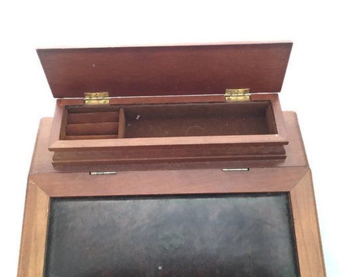 Montgomery Ward Jewelry Box ~ Men's Wood and Leather Jewelry Box ~ Vintage Unisex Jewelry Box - Vintage Home Decor