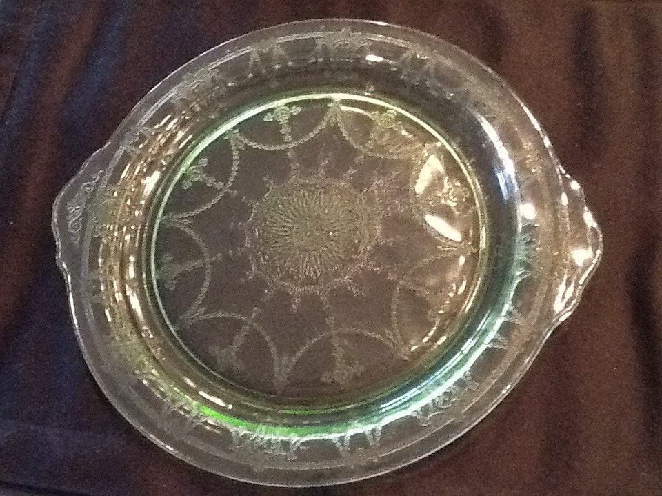 Depression Glass Cameo Plate Handled Green Color Serving Plate Anchor Hocking Great Condition