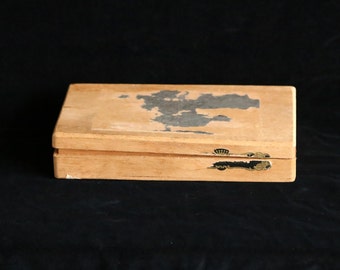 Vintage timber cigar box