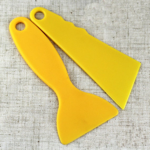2pcs 55.8cm Hard Plastic Glue ScraperGlue Stick