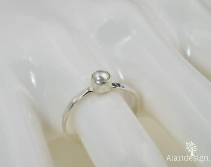 Small Silver Pearl Ring, Pure Pearl Ring, Mothers Ring, Pearl Jewelry, Natural Pearl, June Birthstone Ring, White Pearl Ring