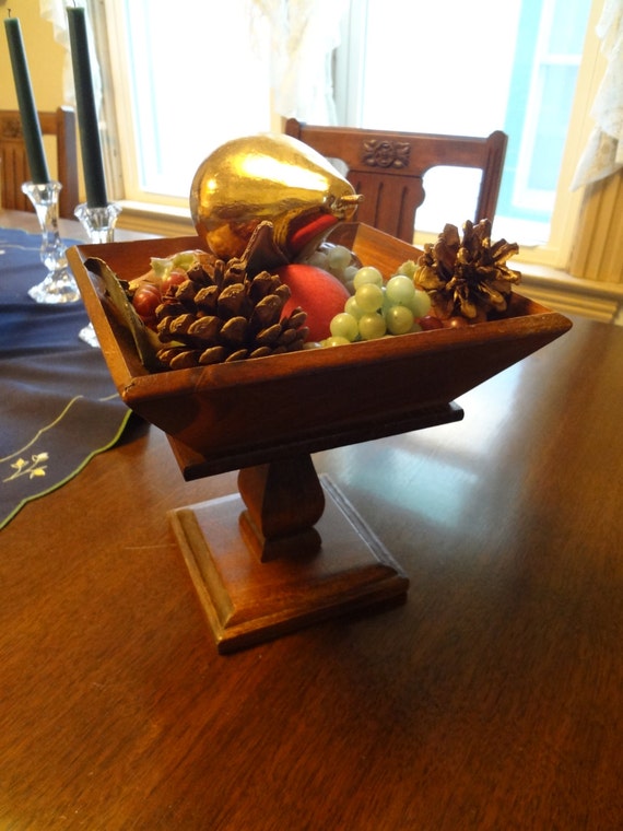 Wood Centerpiece Bowl : Wooden pedestal compote fruit bowl