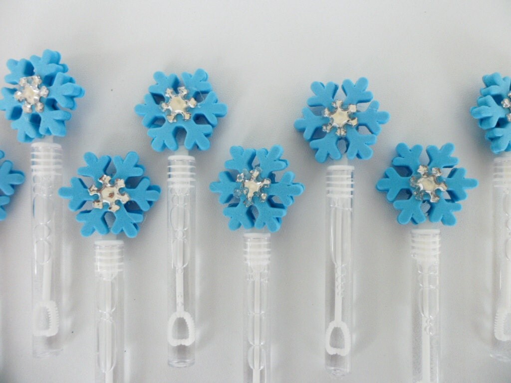 Frozen disney bubbles birthday party favors. goody bags.. boys and girls. christmas decorations.