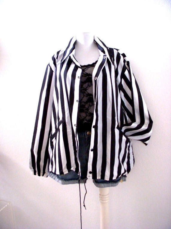 Vintage Black and White Stripe Referee Jacket Black White