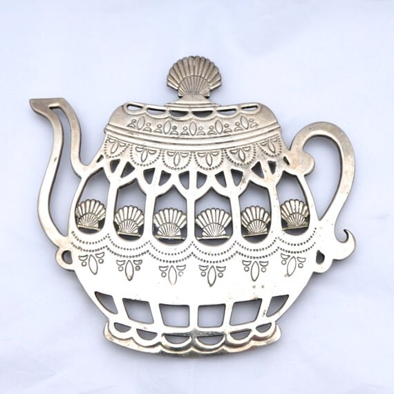 Vintage Teapot Stand1950s Trivet Pot stand by TwoTimeVintage