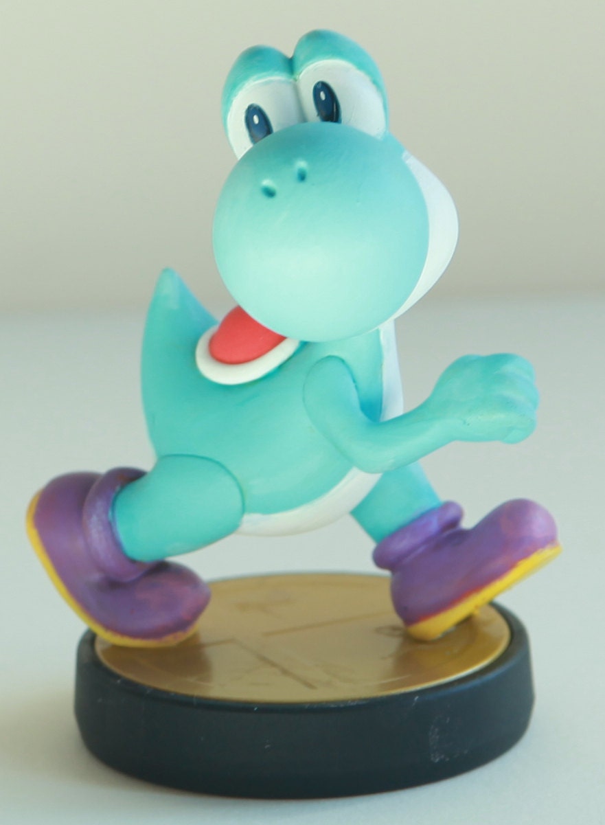 Light Blue Yoshi Custom Amiibo by Alltheapplesdoubled on Etsy