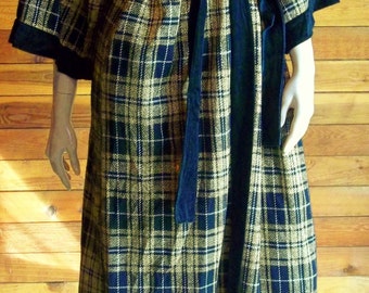 Vintage Lingerie 1970s BLANCHE Gold and Small Black Plaid Robe or Housecoat
