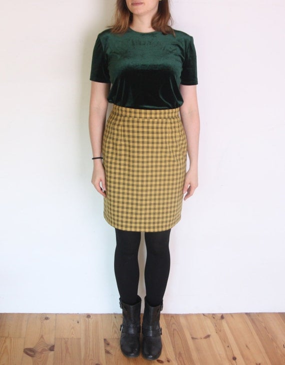 90's black and yellow plaid skirt high waisted by WoodhouseStudios
