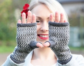 White grey Fingerless gloves, women wrist warmers, winter wool knitted accessories, knitting mittens warm, knit Scandinavian patterned gift