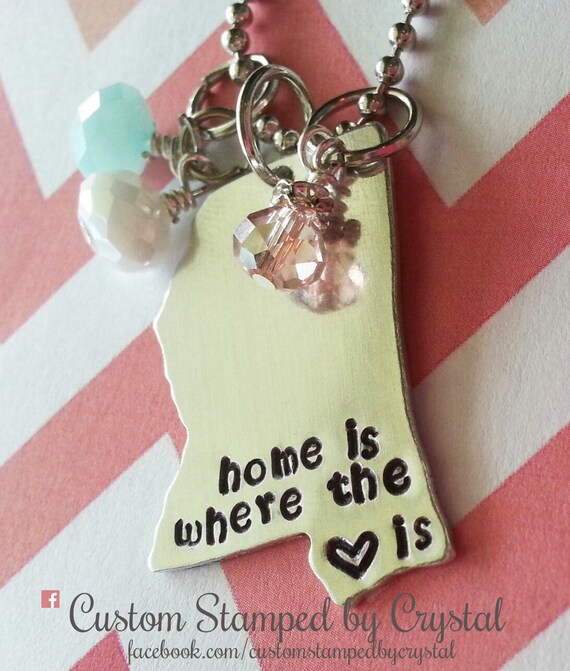 Home is where the heart is pendant Clearance