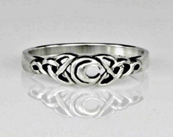 Popular items for silver moon ring on Etsy