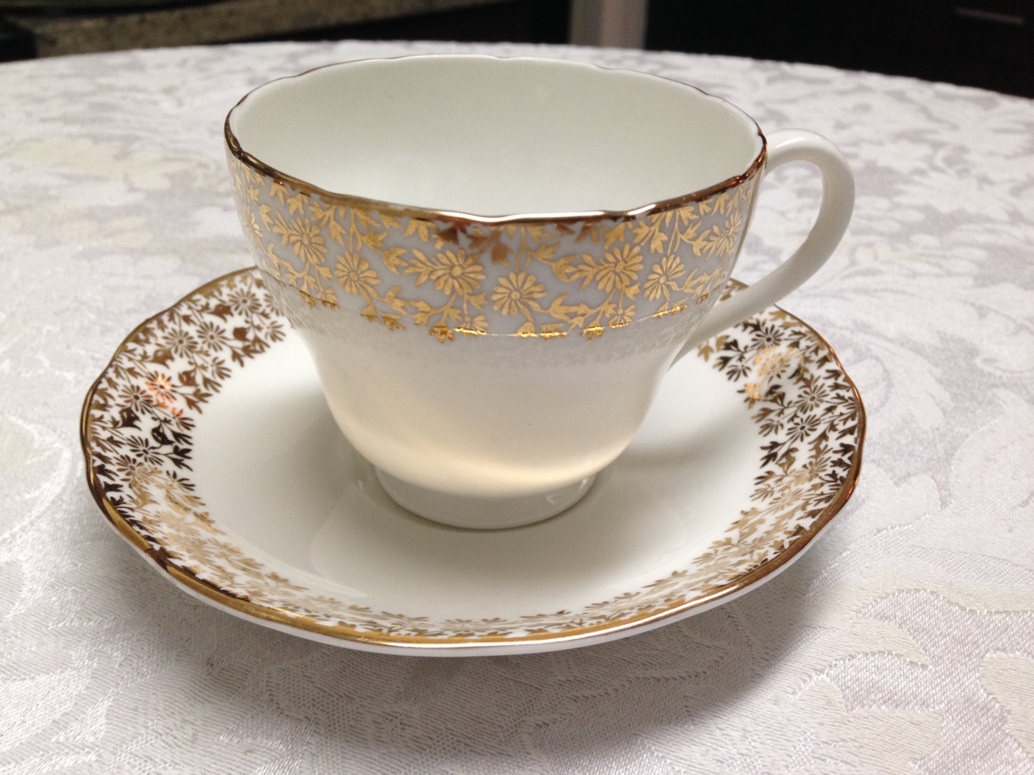 royal-adderley-fine-bone-china-tea-cup-and-saucer-made-in