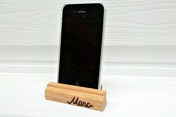 CUSTOM iPhone stand, oak wood iPhone holder, hand engraved, pyrography ...