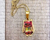 Owl - Royal bird With fabulous Colorful Ethnic / Folk Colorful Colors - Pink & Gold Cameo Charm Pendant Statement Collar Necklace -Gift Idea Owl - Royal bird With fabulous Colorful Ethnic / Folk Colorful Colors - Pink & Gold Cameo Charm Pendant Statement Collar Necklace -Gift Idea