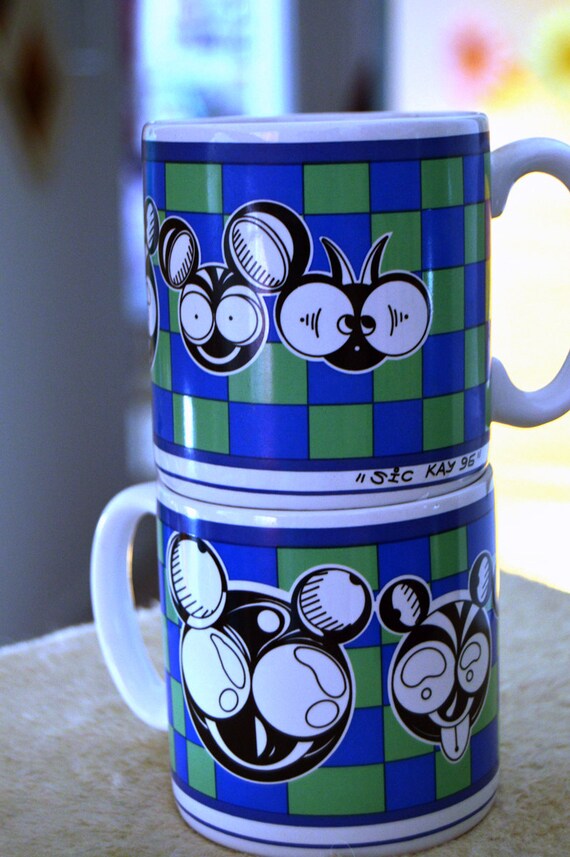 SALE Retro/Vintage 90s Coffee/tea cup/mug set by shopthevioletfox