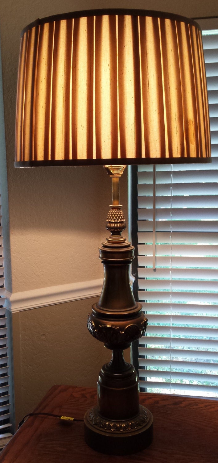 Vintage Working Stiffel Brass Lamp