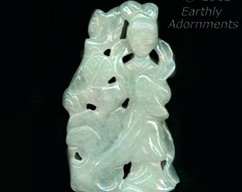 Vintage Chinese Nephrite Jade Carving of lady with fan. 50x30 mm. (pdja733)