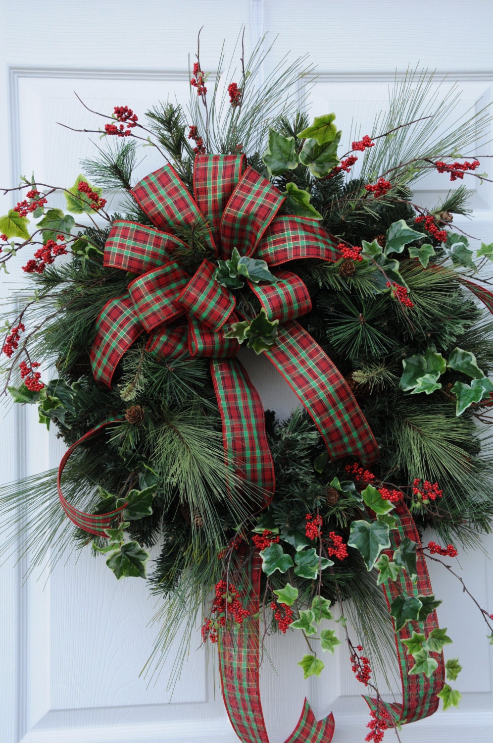 Christmas Wreath With Long Needle Pine Ivy And Plaid Bow