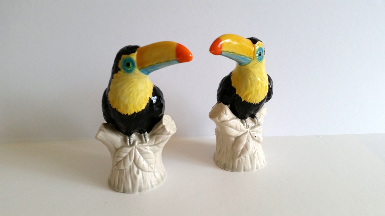 Toucan Birds Salt & Pepper Shakers, QuonQuon, Made in Japan, c 1980