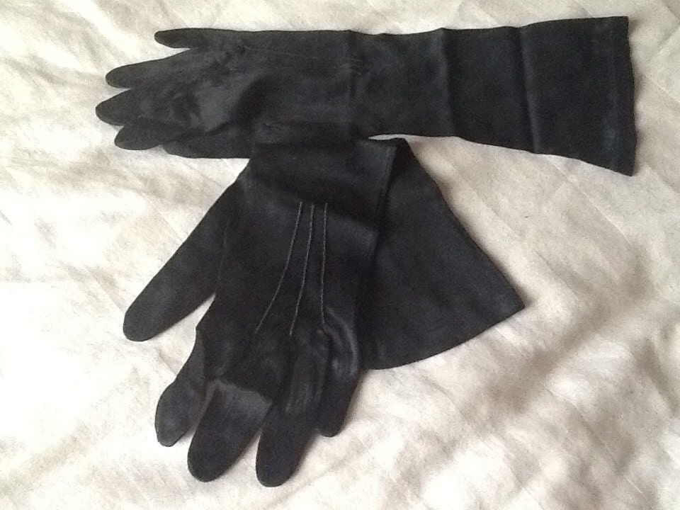 Vintage Black Silk gloves Haute Juice