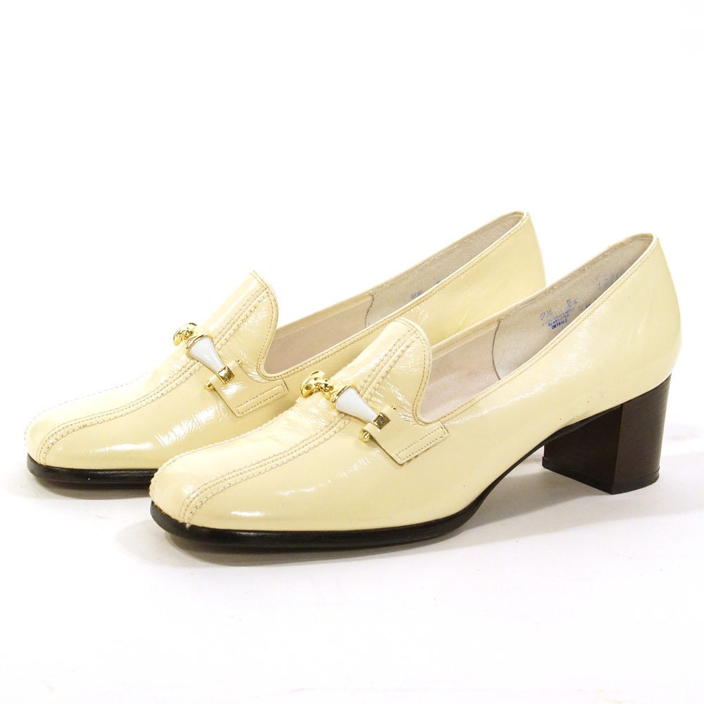 Creme Patent Leather Loafers / Vintage 1960s / Women's