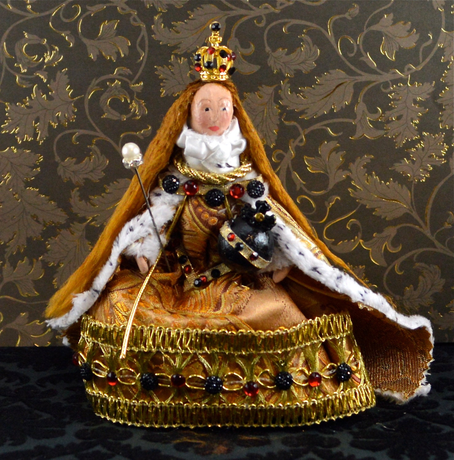 Queen Elizabeth l Doll Miniature on Coronation by UneekDollDesigns