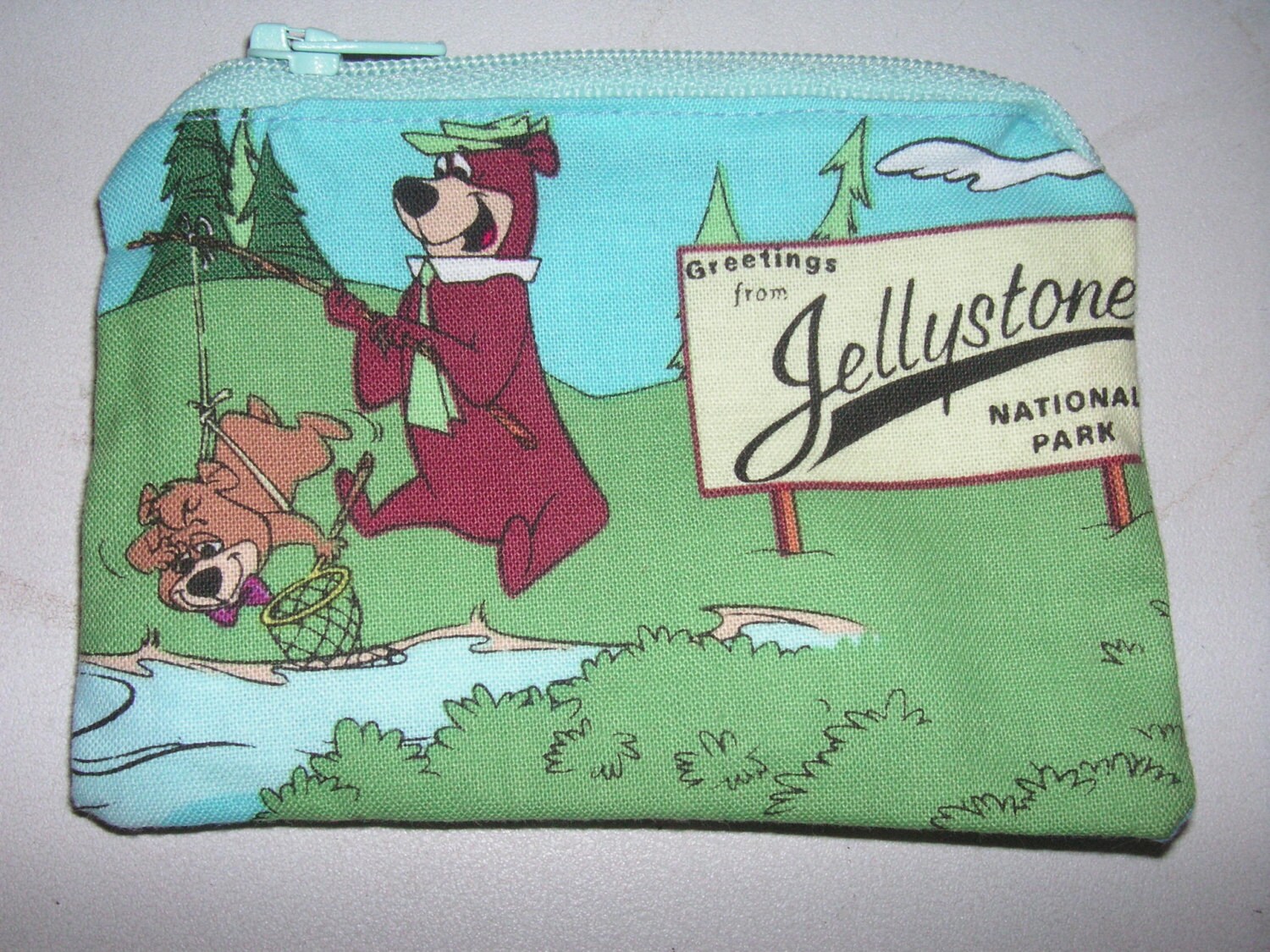 Yogi Boo picnic basket handmade zipper fabric coin change