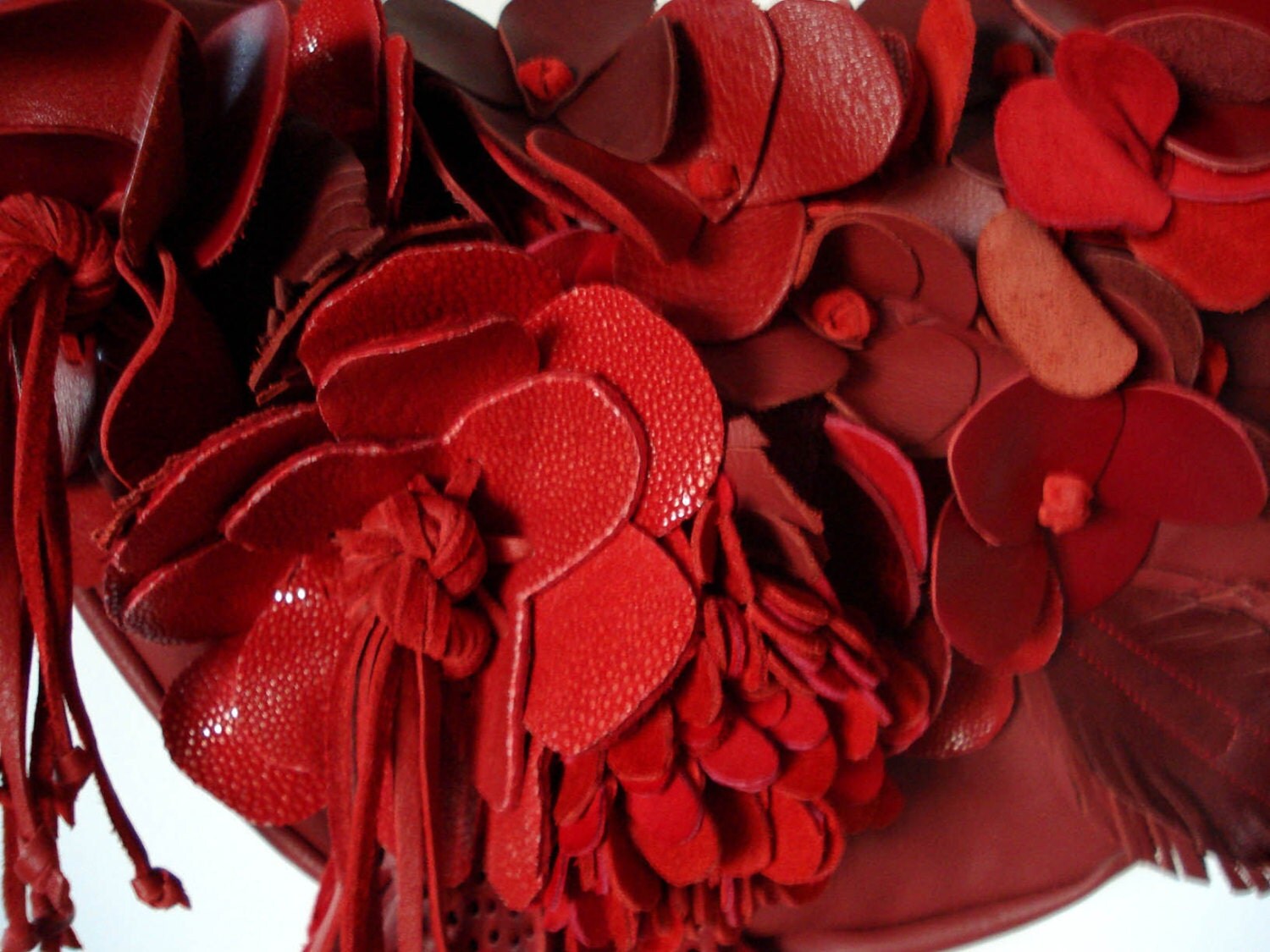 Handmade Bouquet Crescent Bag in Red leather and by afropumpkin