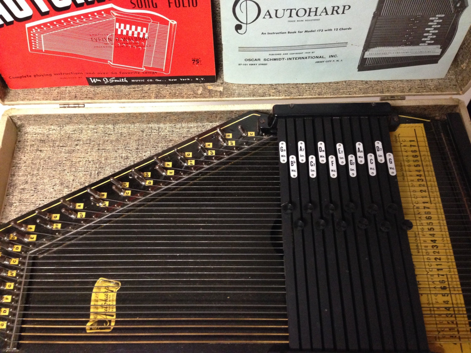 Vintage AUTOHARP Zither Guitar by Oscar Schmidt 1950's